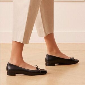 Stuart Weitzman Sleek Bow Flat
